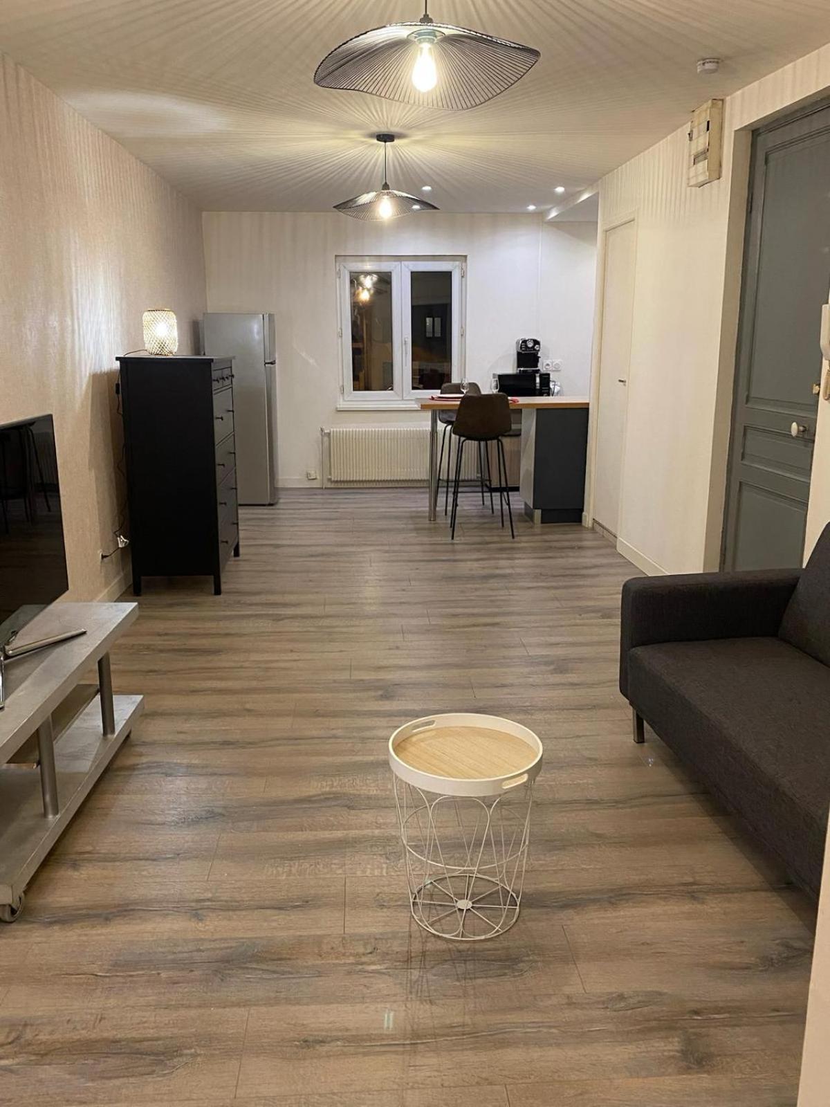 Apartment F2 Meuble