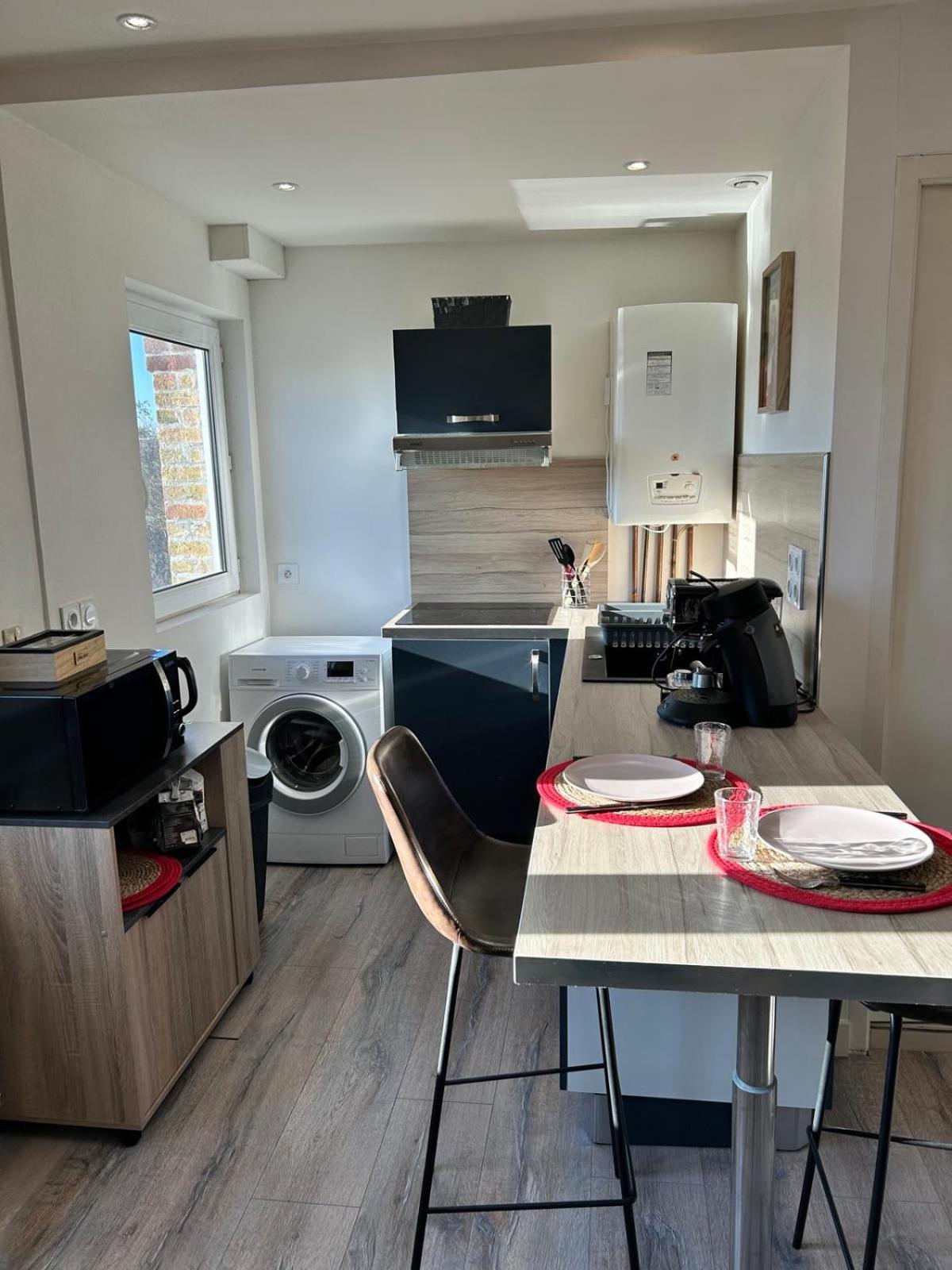 F2 Meuble Apartment *